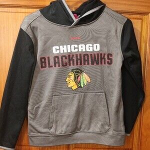 Reebok Face off Collection Chicago Blackhawks Pullover Hoodie YOUTH Small 8